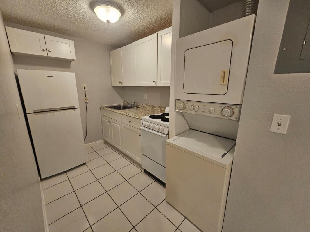 3000 NW 5th Avenue # 15, Boca Raton FL 33431 photo 3