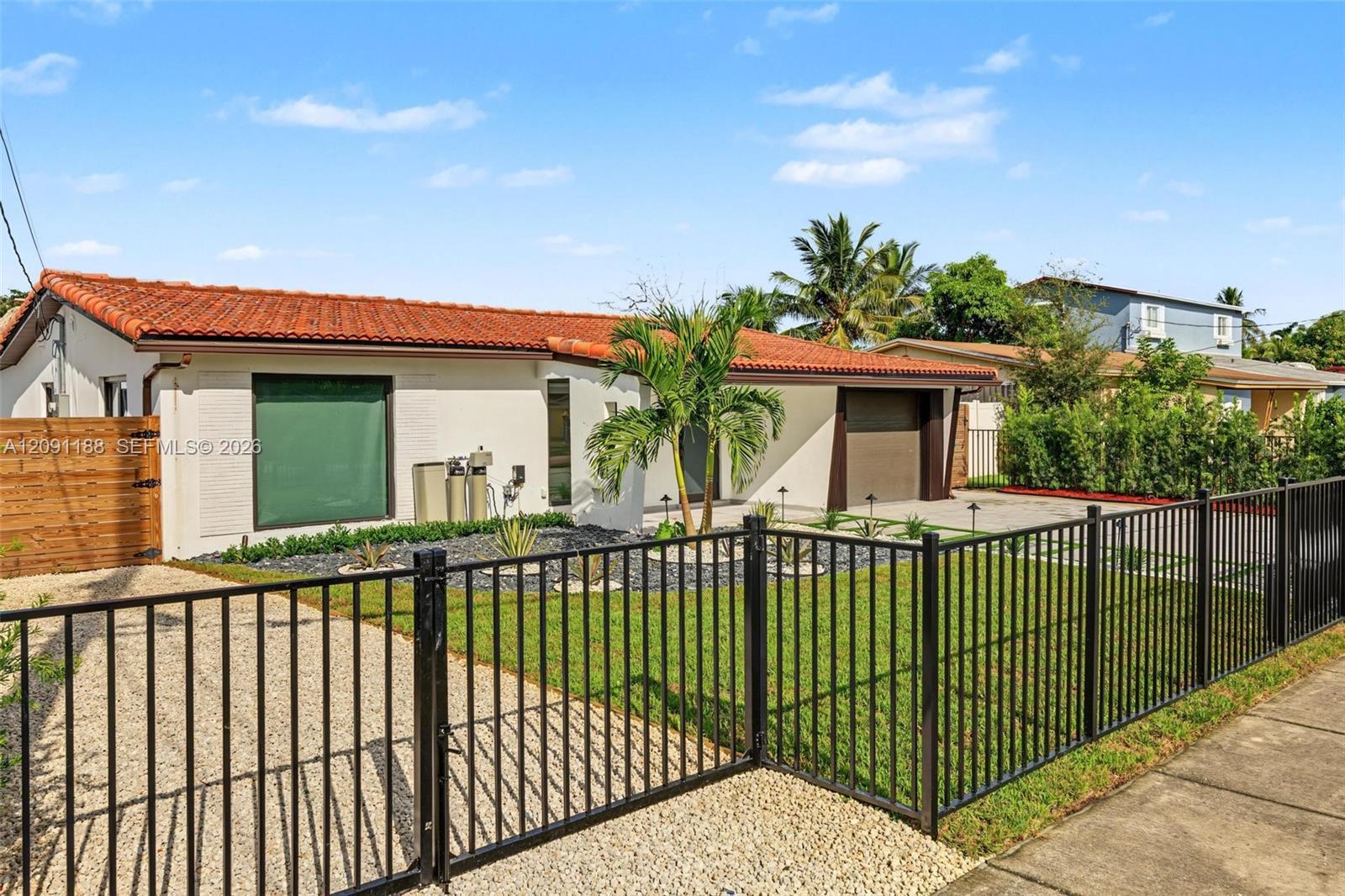 4611 SW 34th Ave, Dania Beach FL 33312 photo 5
