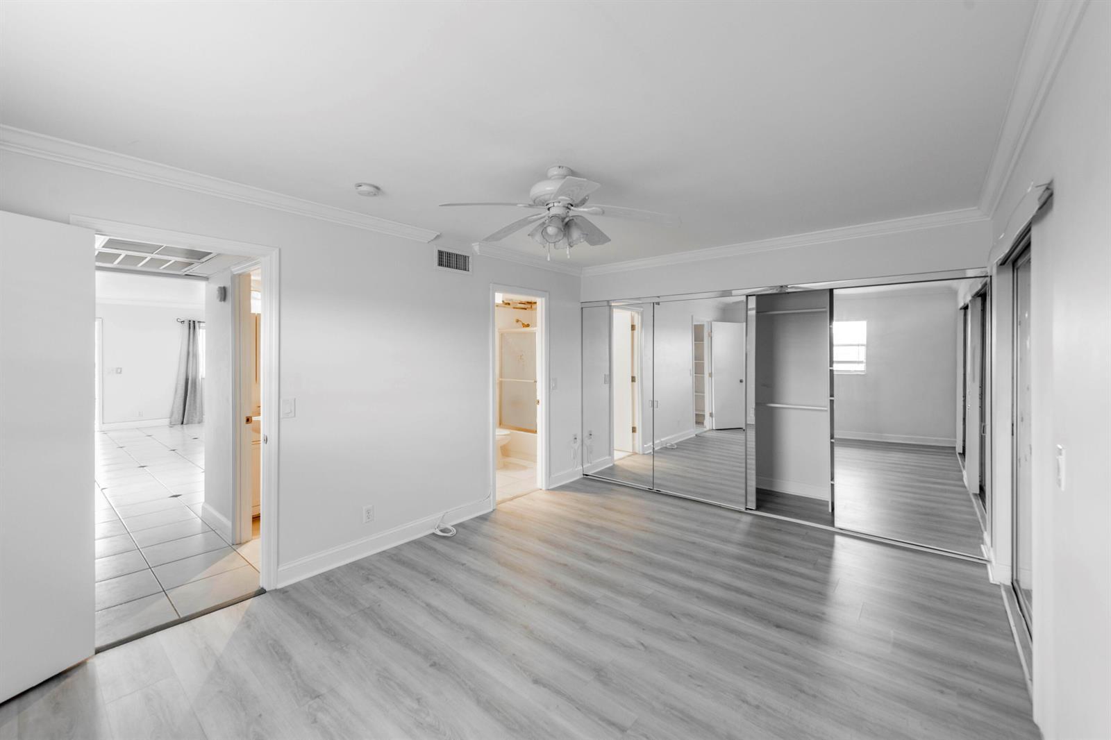 190 Saxony D Circle, Delray Beach FL 33446 photo 4