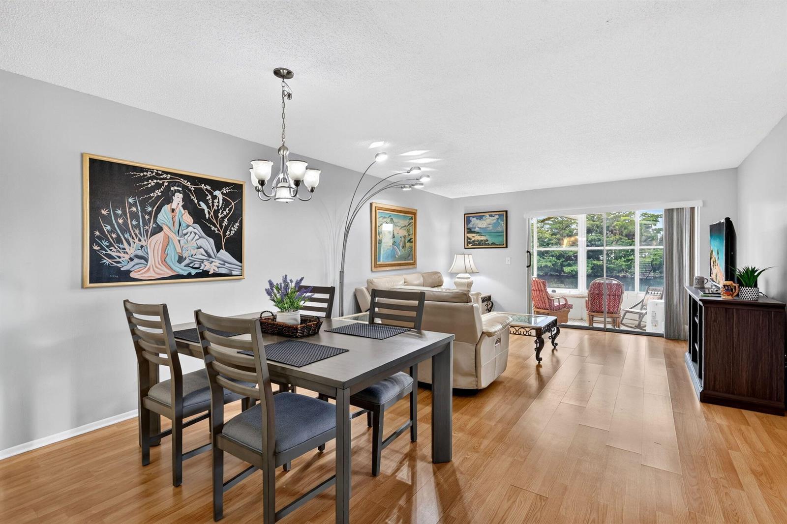 125 Lake Anne Drive, West Palm Beach FL 33411 photo 2
