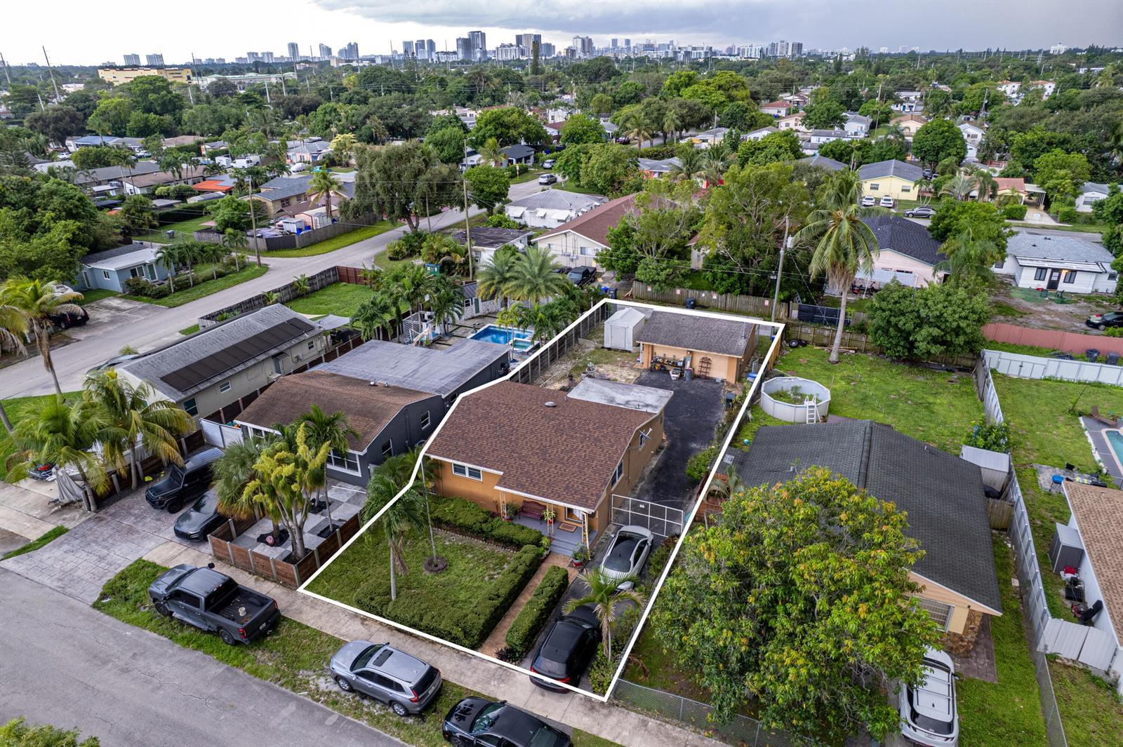 2310 SCOTT Street, Hollywood FL 33020