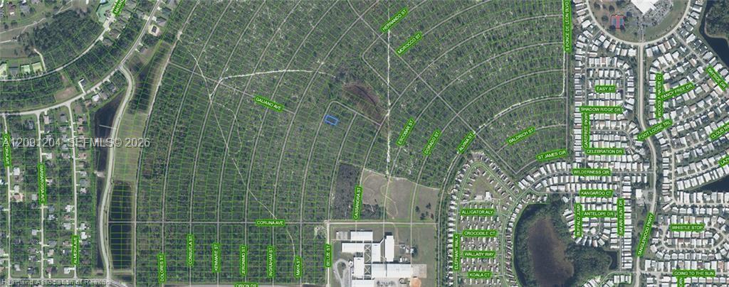 4725 Maya St, Sebring FL 33872 photo 2