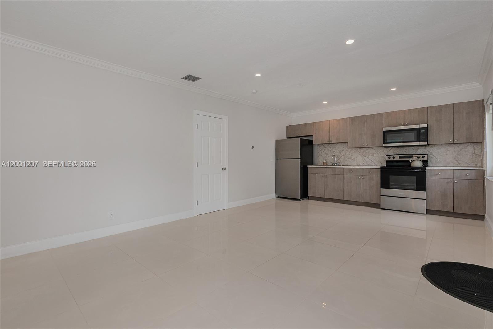 2307 SW 17th Ave # 2, Fort Lauderdale FL 33315 photo 4