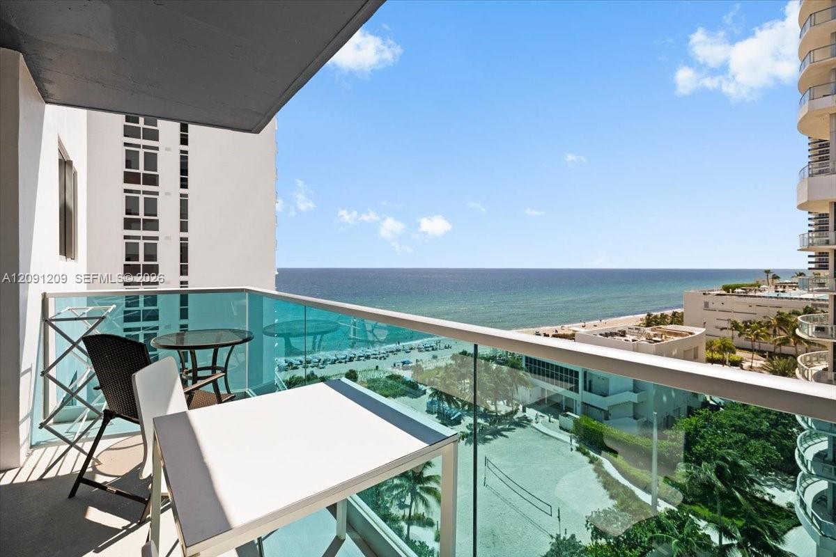 4001 S Ocean Dr # 10R, Hollywood FL 33019