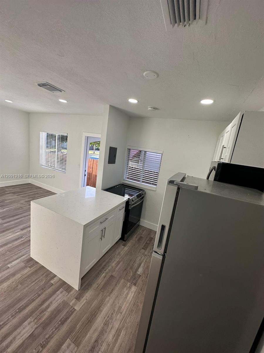 3047 SW 21st St # 3047, Miami FL 33145 photo 4