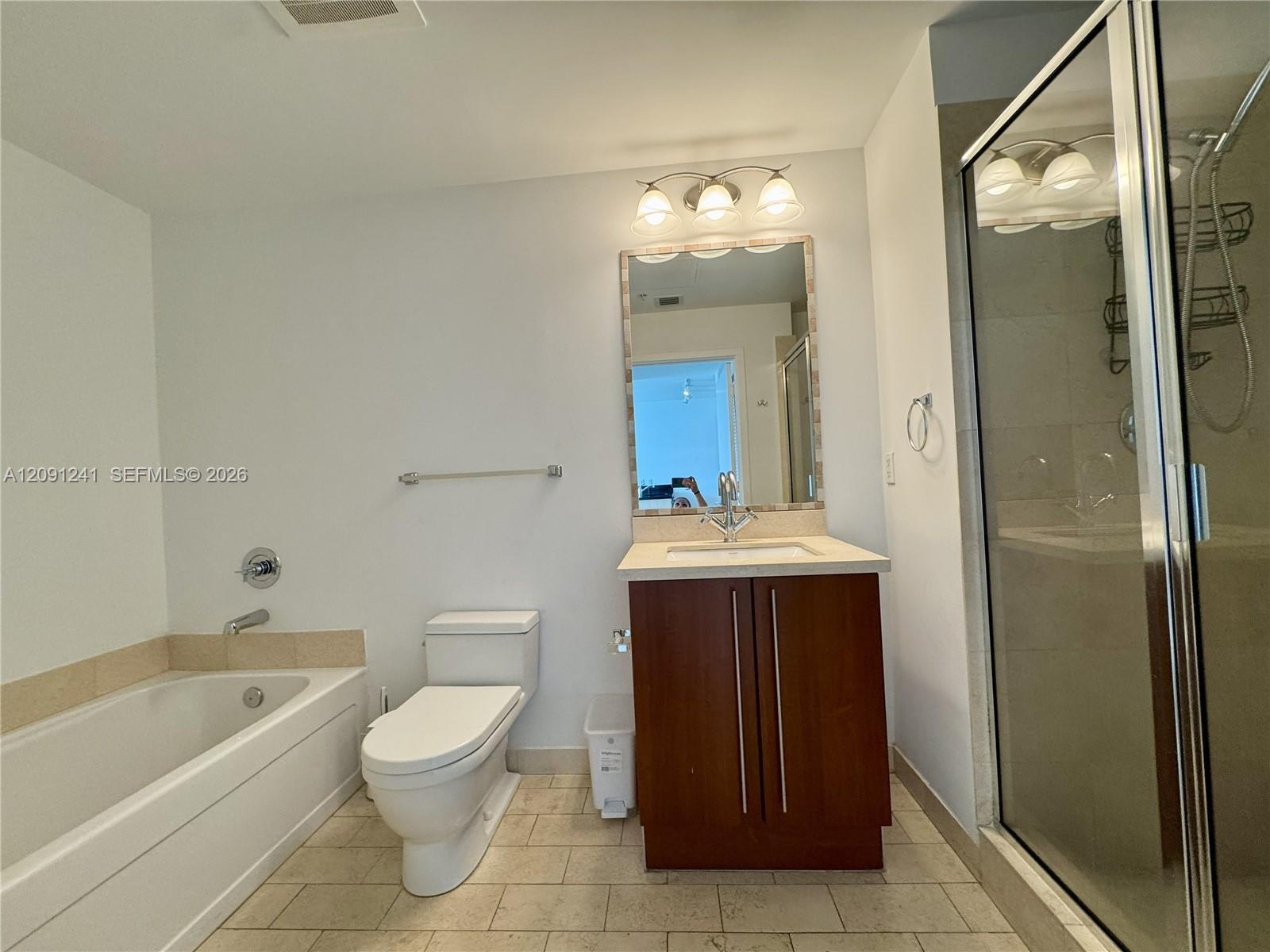 79 SW 12th St # 3005, Miami FL 33130 photo 5