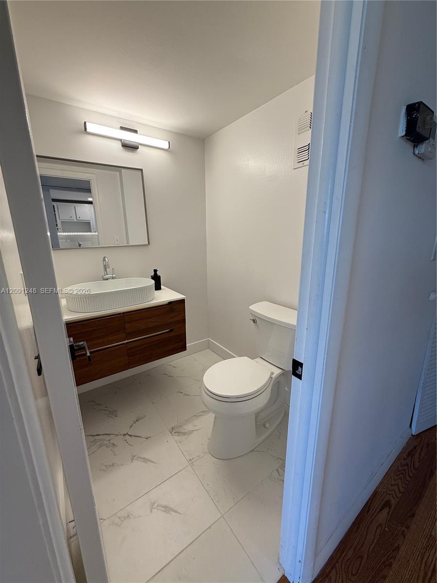 2761 Taft St # 212, Hollywood FL 33020 photo 5
