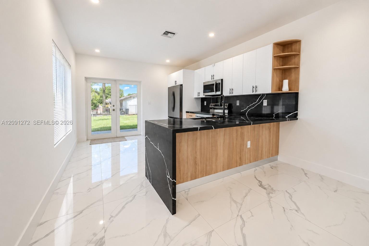 348 SW 5th Ave, Florida City FL 33034 photo 4