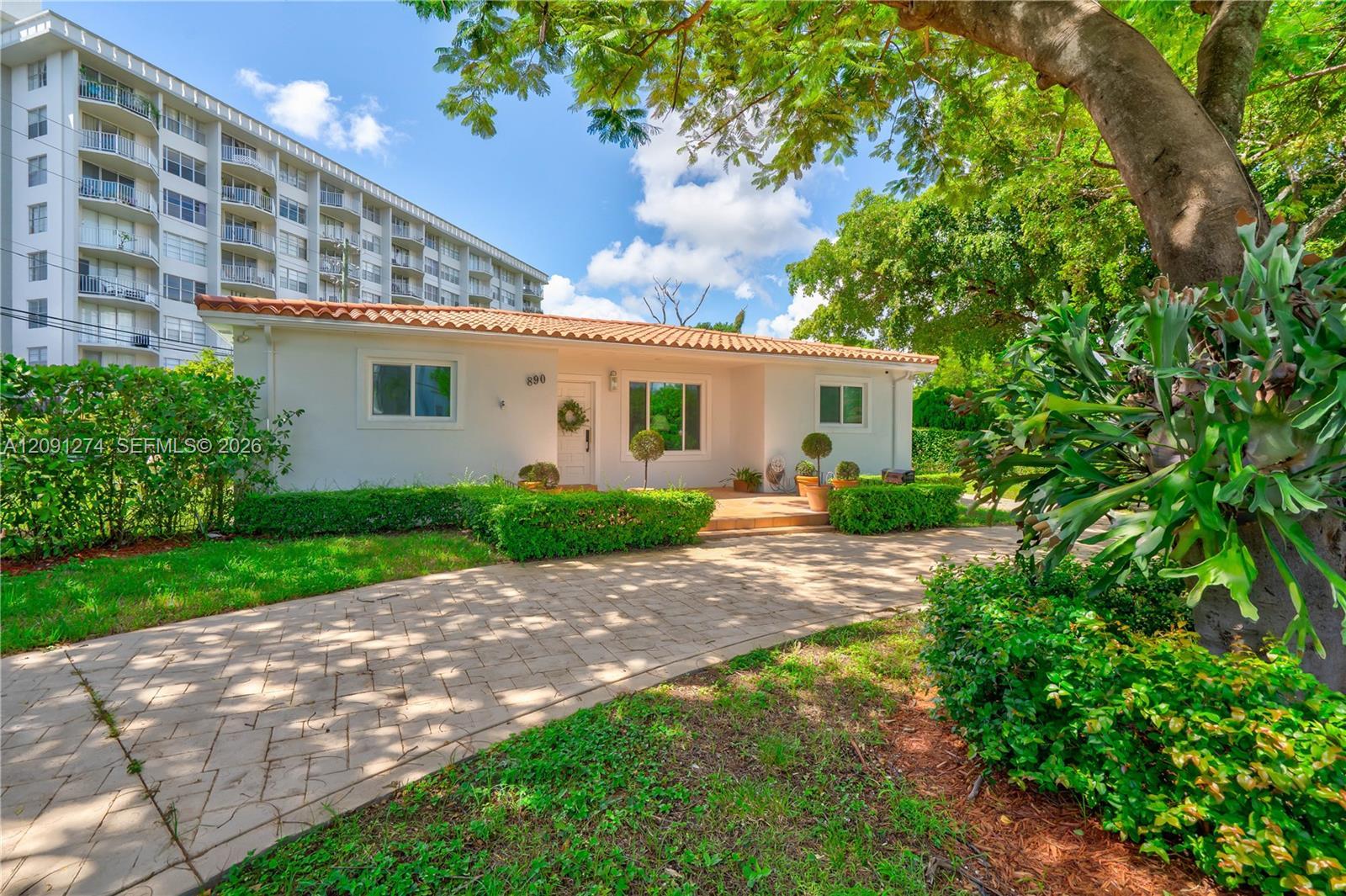 890 NE 168th St, North Miami Beach FL 33162 photo 3