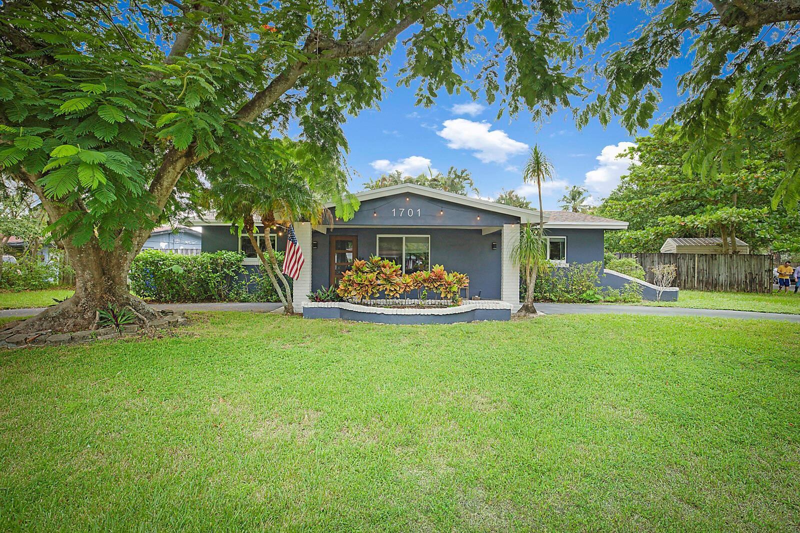 1701 SW 32ND Court, Fort Lauderdale FL 33315