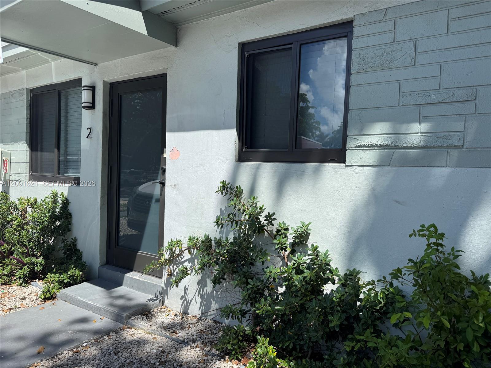 1901 NW 30th St # 2, Miami FL 33142 photo 2