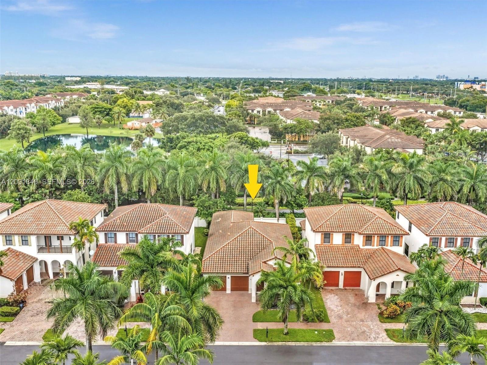 2683 NW 83rd Ter, Cooper City FL 33024 photo 3