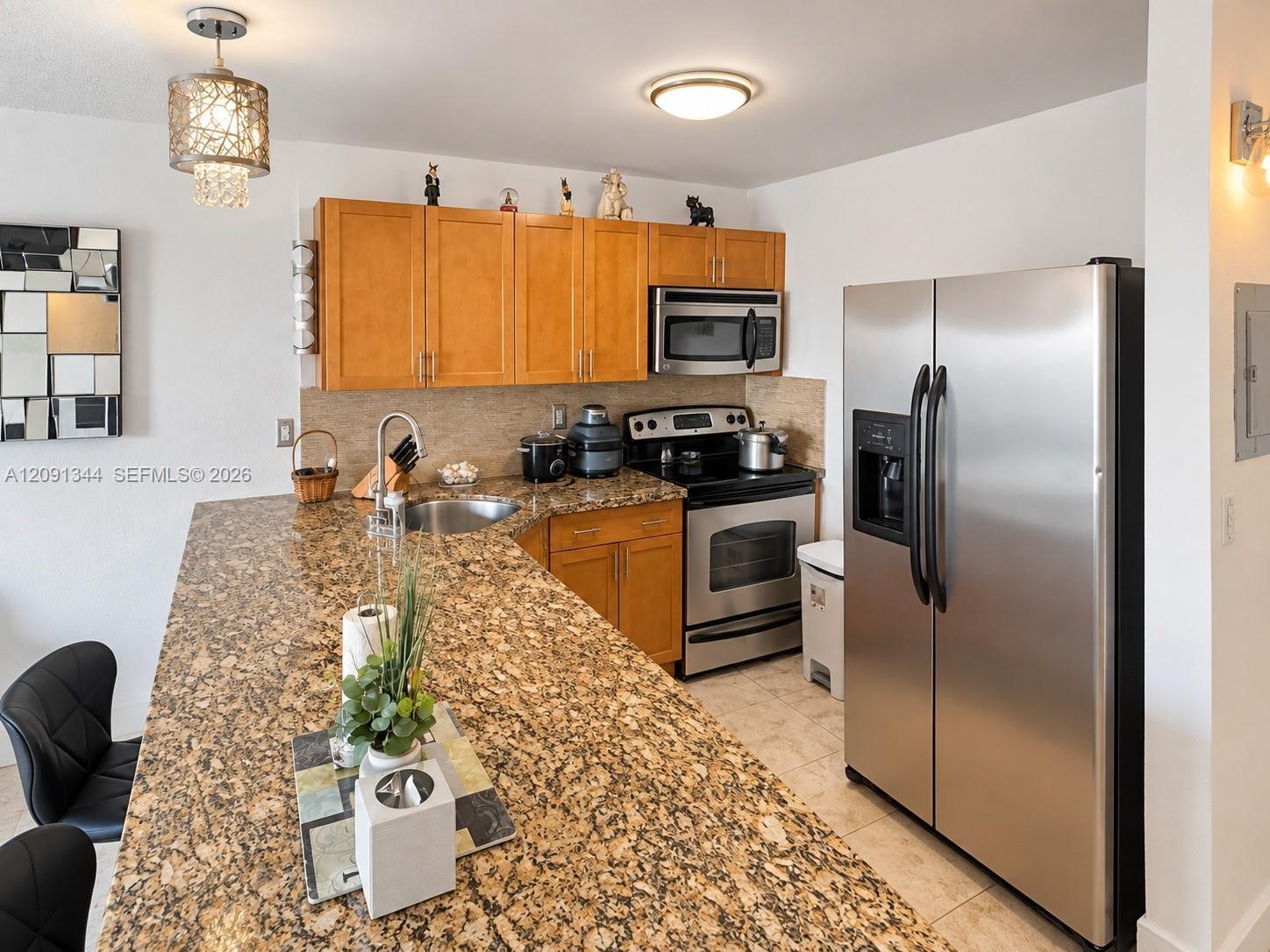 4550 NW 9th St # 901E, Miami FL 33126 photo 4