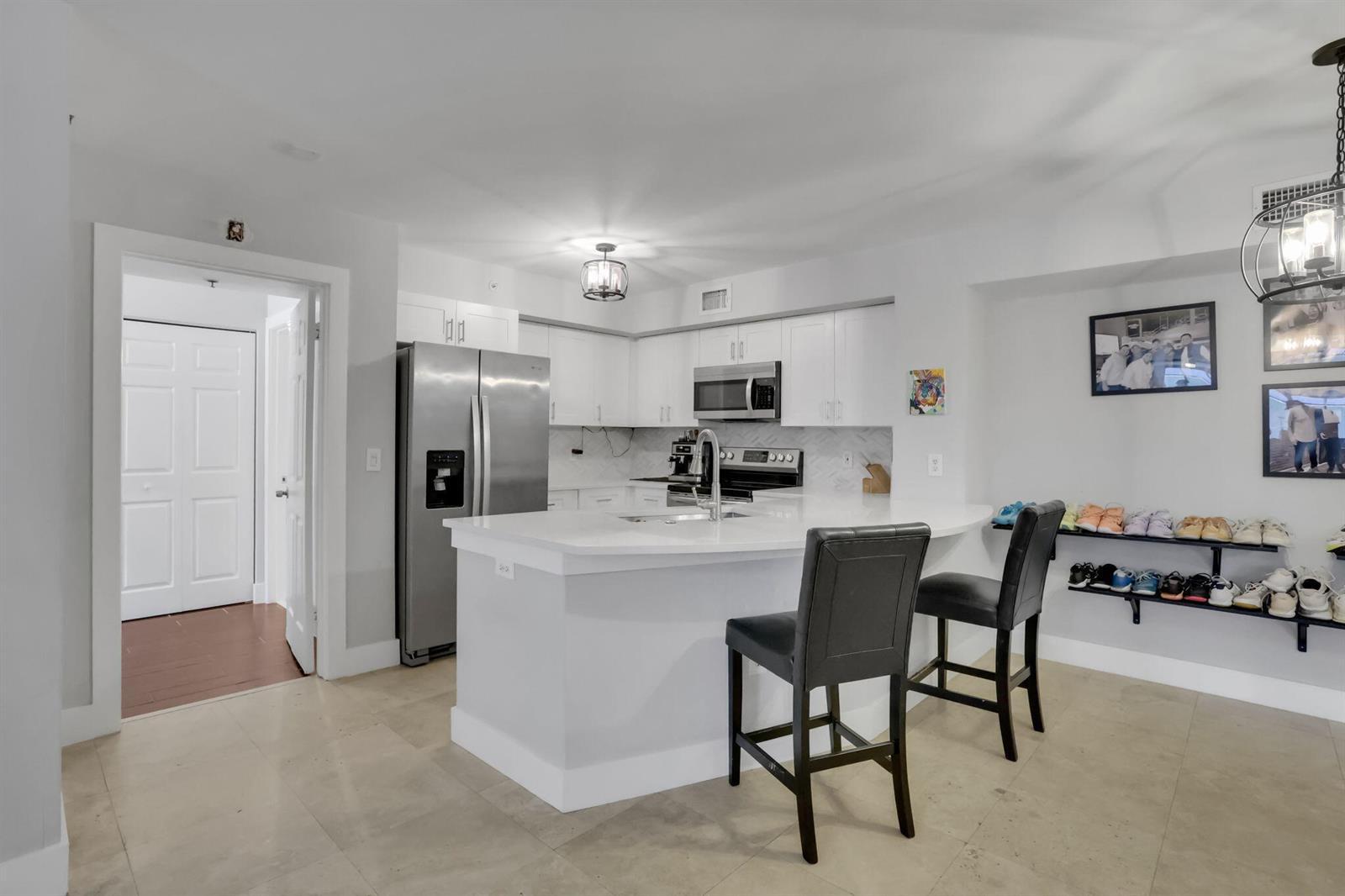 3237 CLINT MOORE Road # 103, Boca Raton FL 33496 photo 2