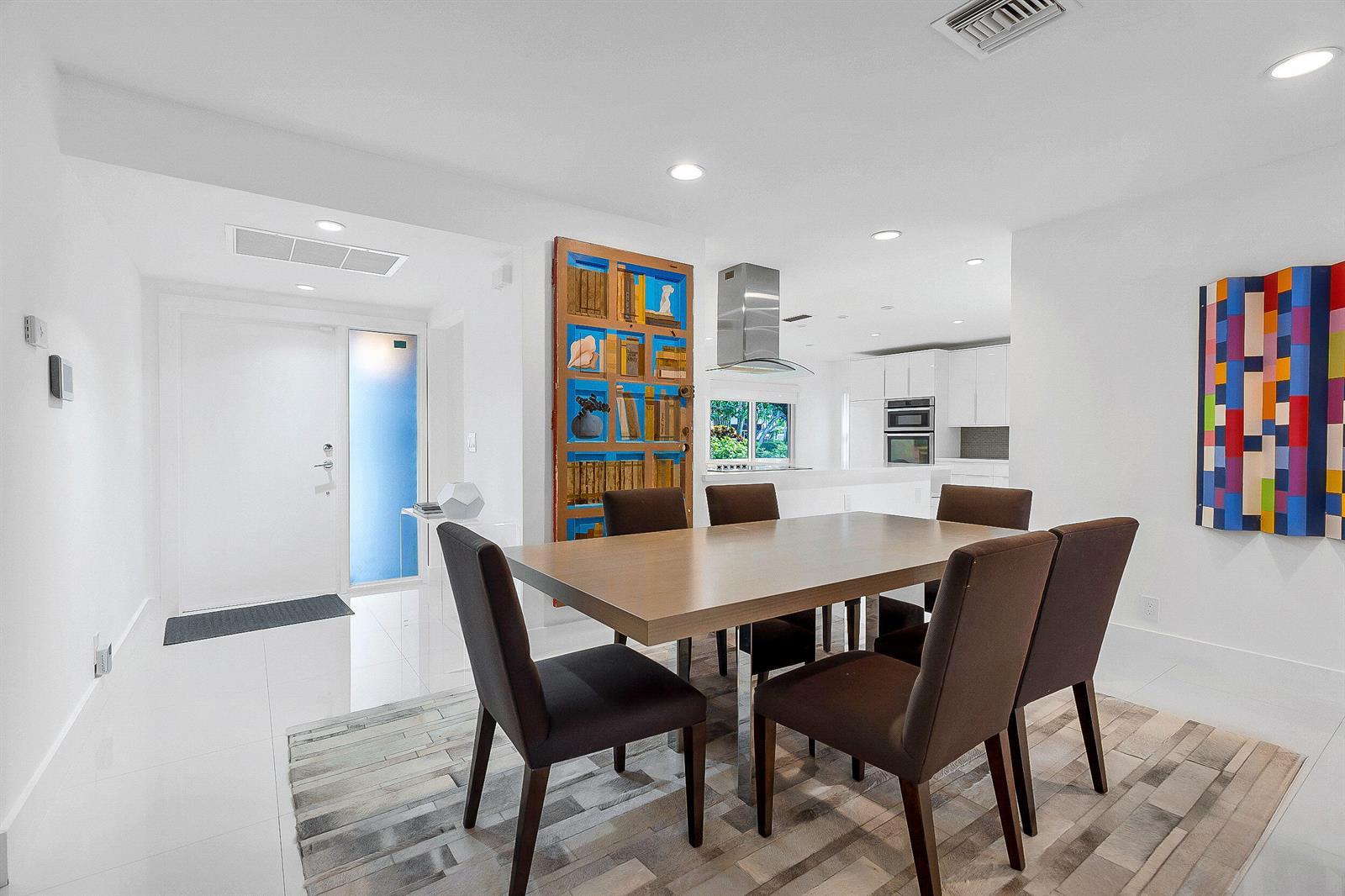 3759 Oaks Clubhouse Drive # P7, Pompano Beach FL 33069 photo 2