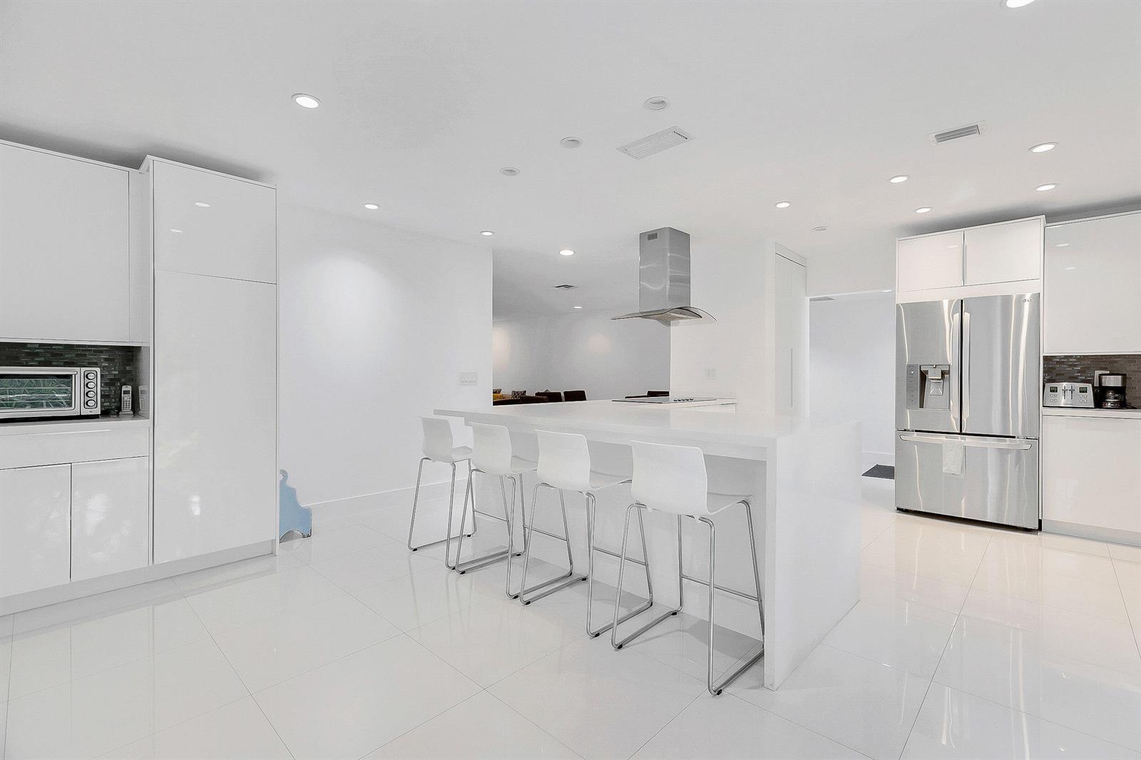 3759 Oaks Clubhouse Drive # P7, Pompano Beach FL 33069 photo 5