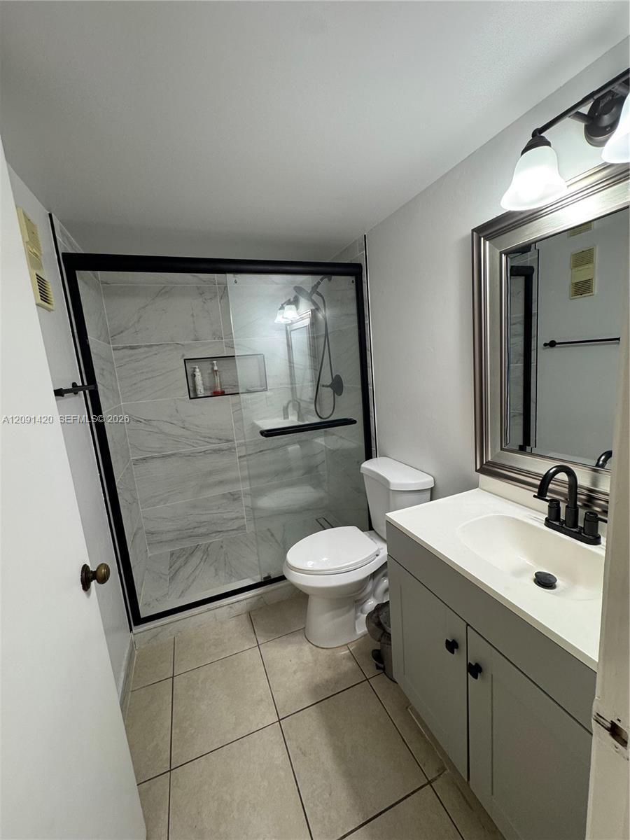 7760 NW 50th St # 107, Lauderhill FL 33351 photo 3