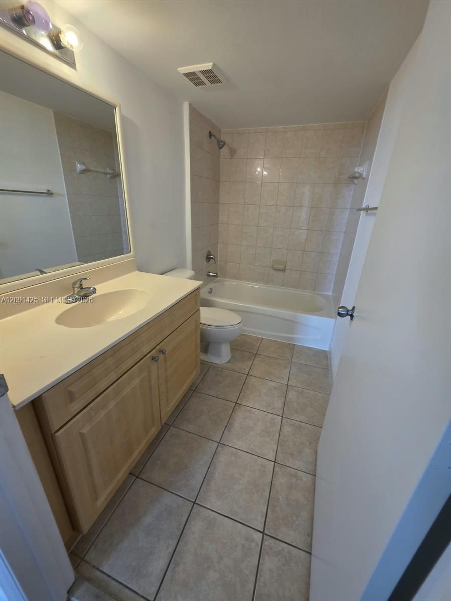 102 SW 6th Ave # 604, Miami FL 33130 photo 5