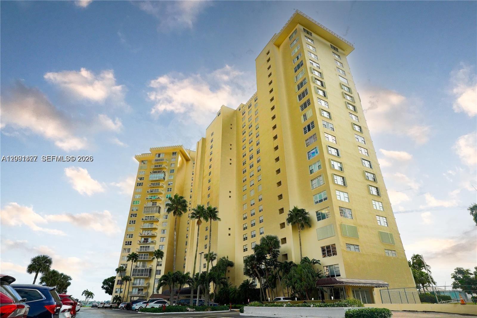 11111 Biscayne Blvd # 20E, Miami FL 33181 photo 5