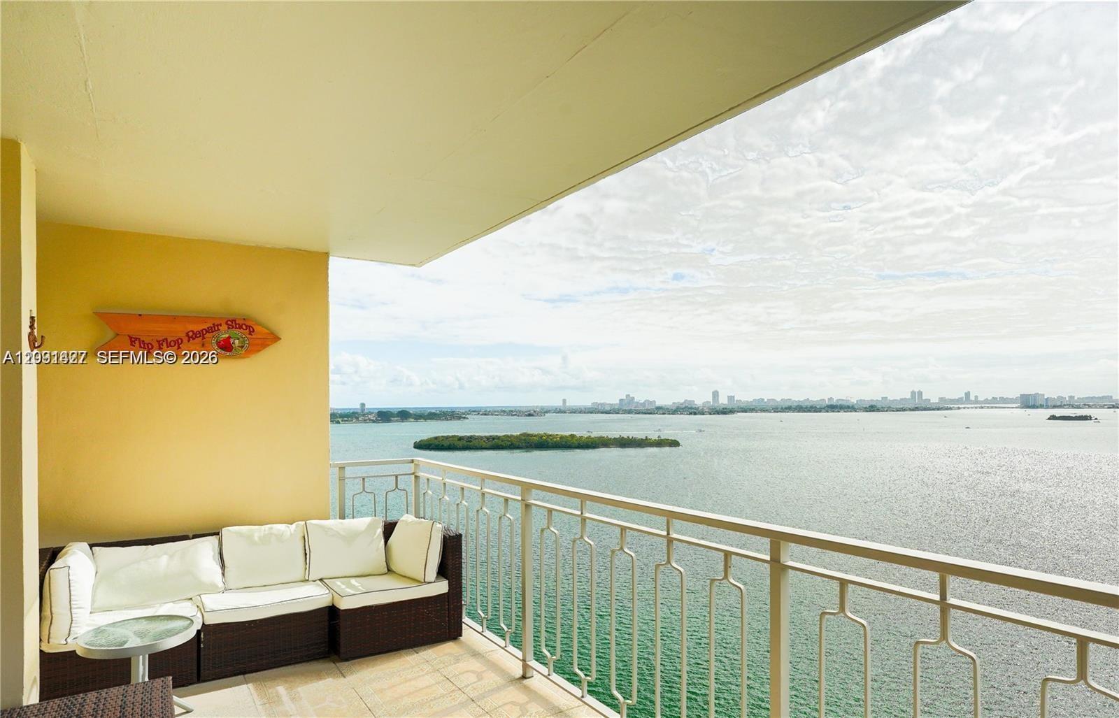 11111 Biscayne Blvd # 20E, Miami FL 33181 photo 4