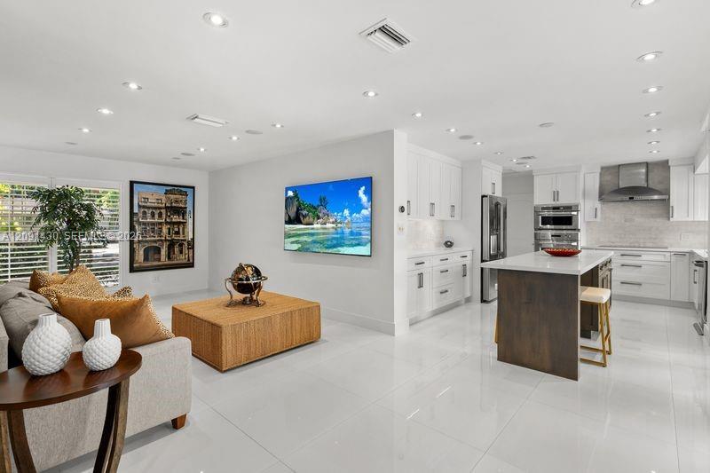 1021 Matanzas Ave, Coral Gables FL 33146 photo 3