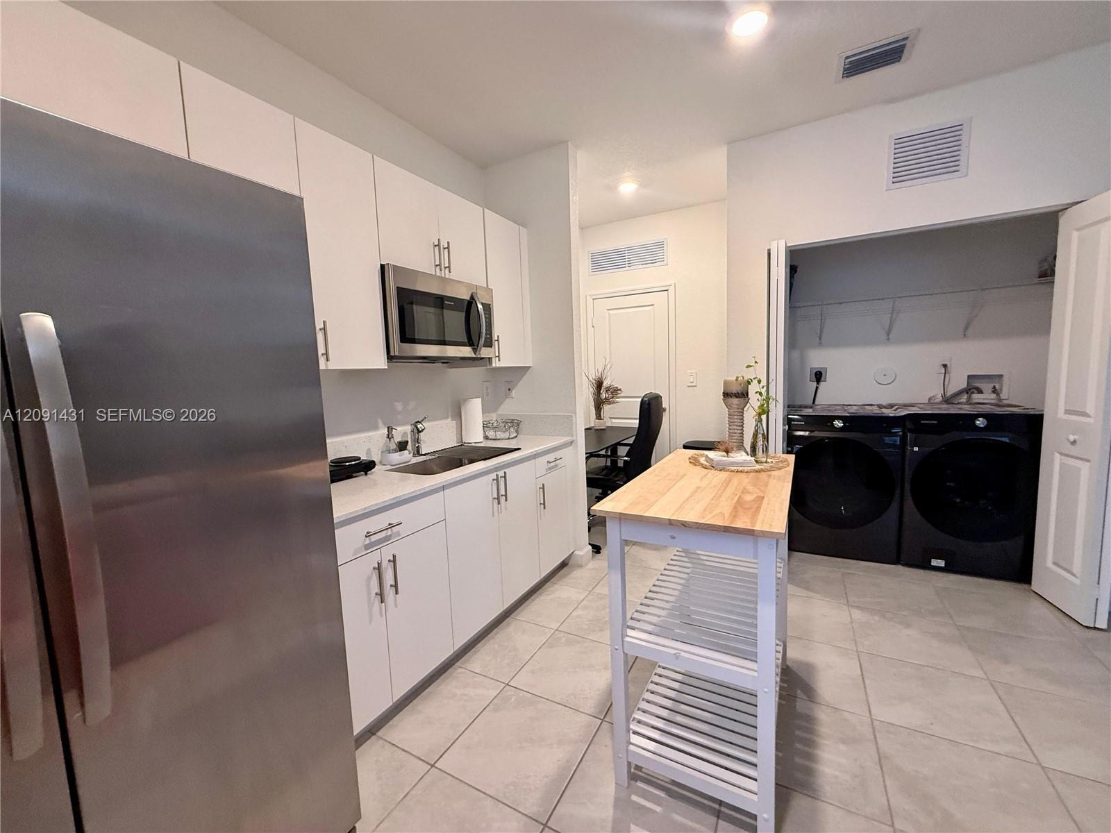 22751 SW 131st Ave, Miami FL 33170 photo 2