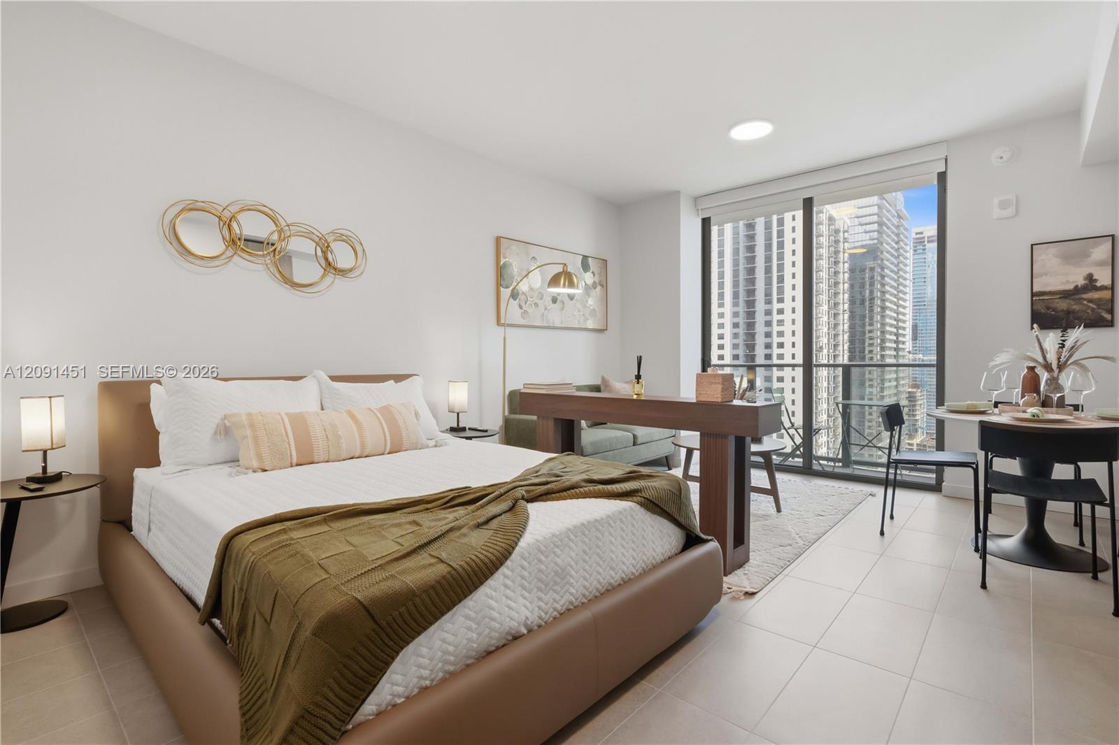 121 NE 5th St # 3209, Miami FL 33132