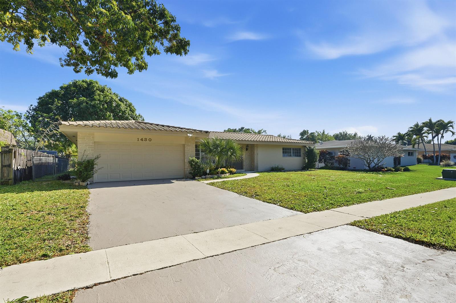 1430 NW 73RD Avenue NW, Plantation FL 33313 photo 3