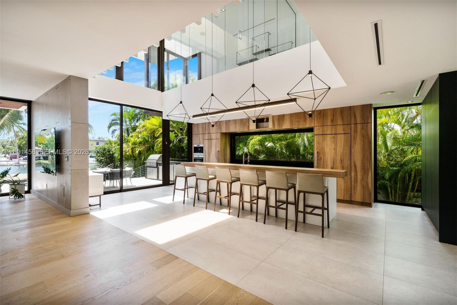 770 S Shore Dr, Miami Beach FL 33141 photo 3