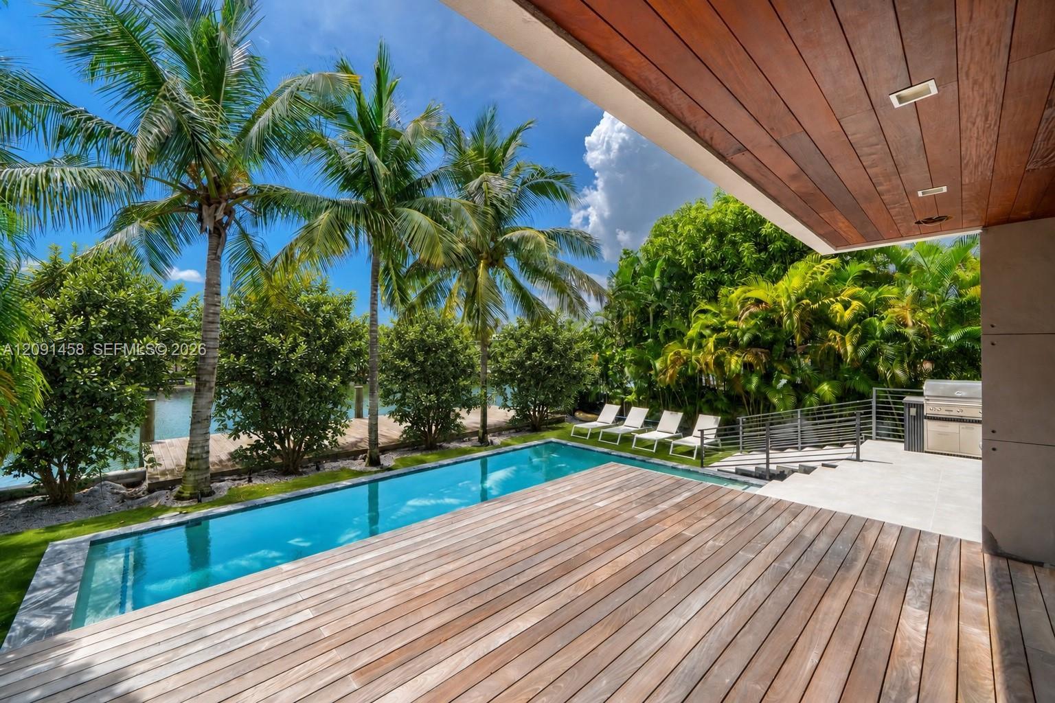 770 S Shore Dr, Miami Beach FL 33141 photo 5