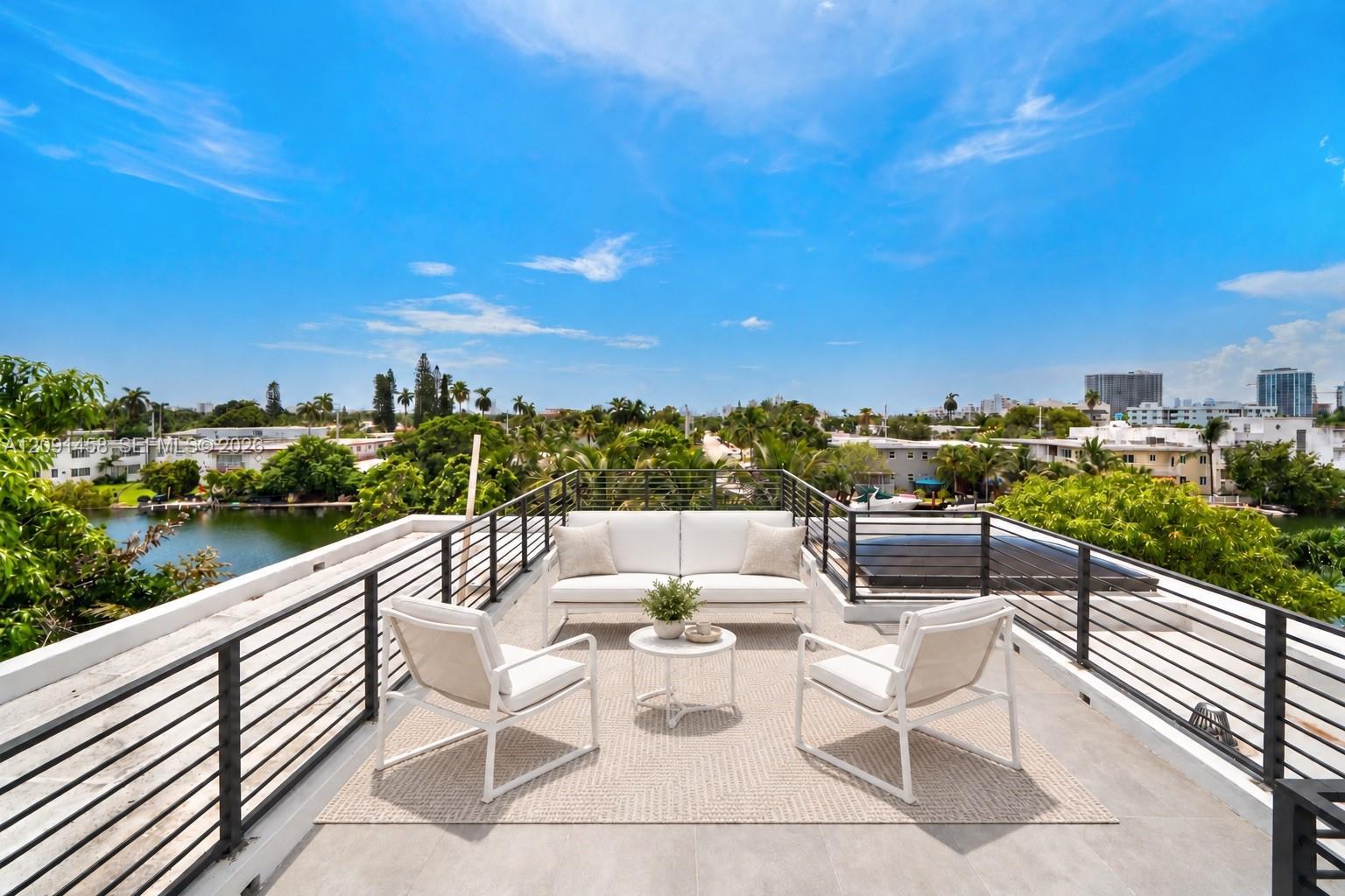 770 S Shore Dr, Miami Beach FL 33141 photo 4