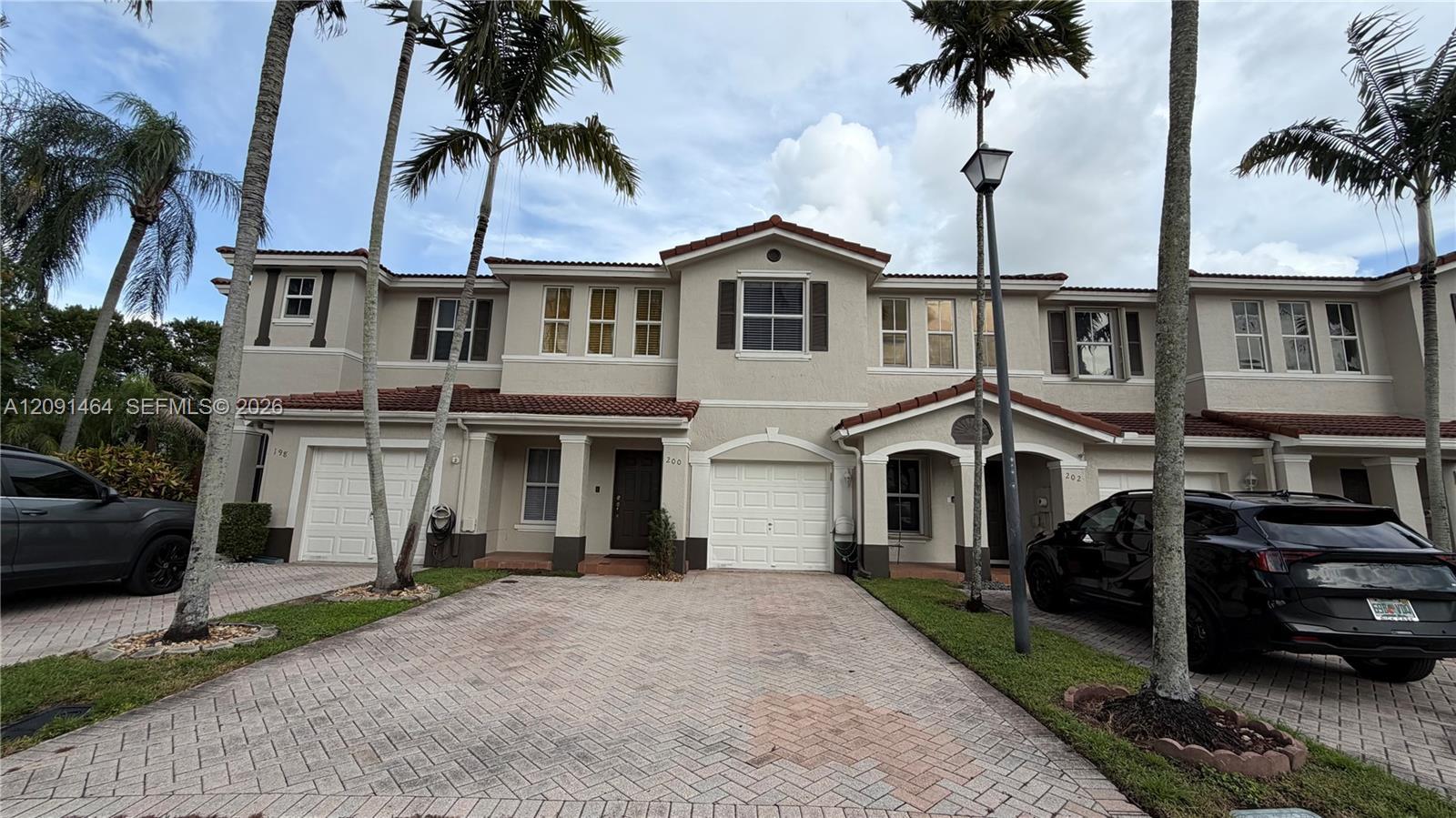 200 Riverwalk Cir, Sunrise FL 33326 photo 3
