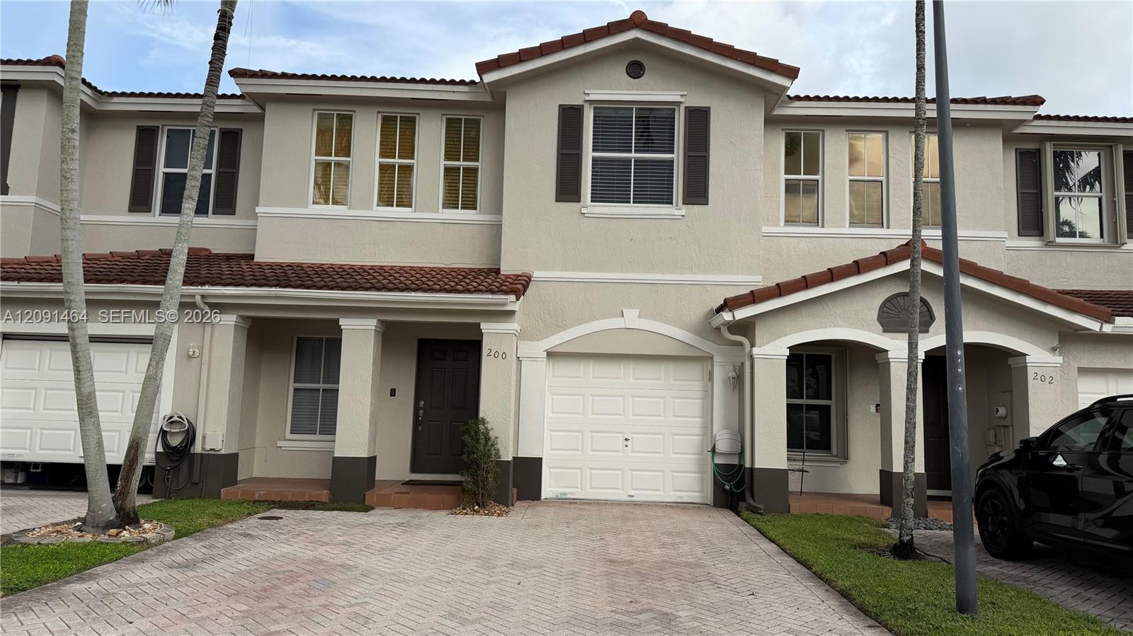 200 Riverwalk Cir, Sunrise FL 33326 photo 4