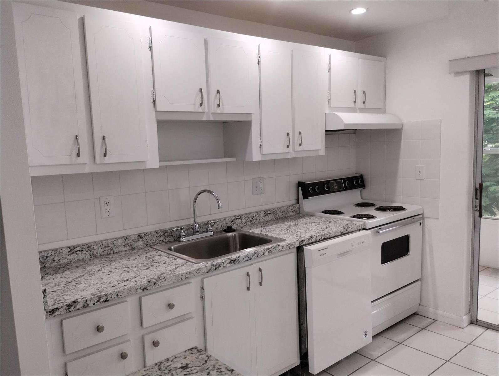 7300 NW 5TH Court # 205, Margate FL 33063 photo 3