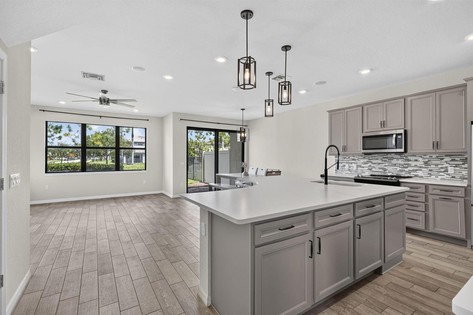 8245 CADRE NOIR Road, Lake Worth FL 33467 photo 5