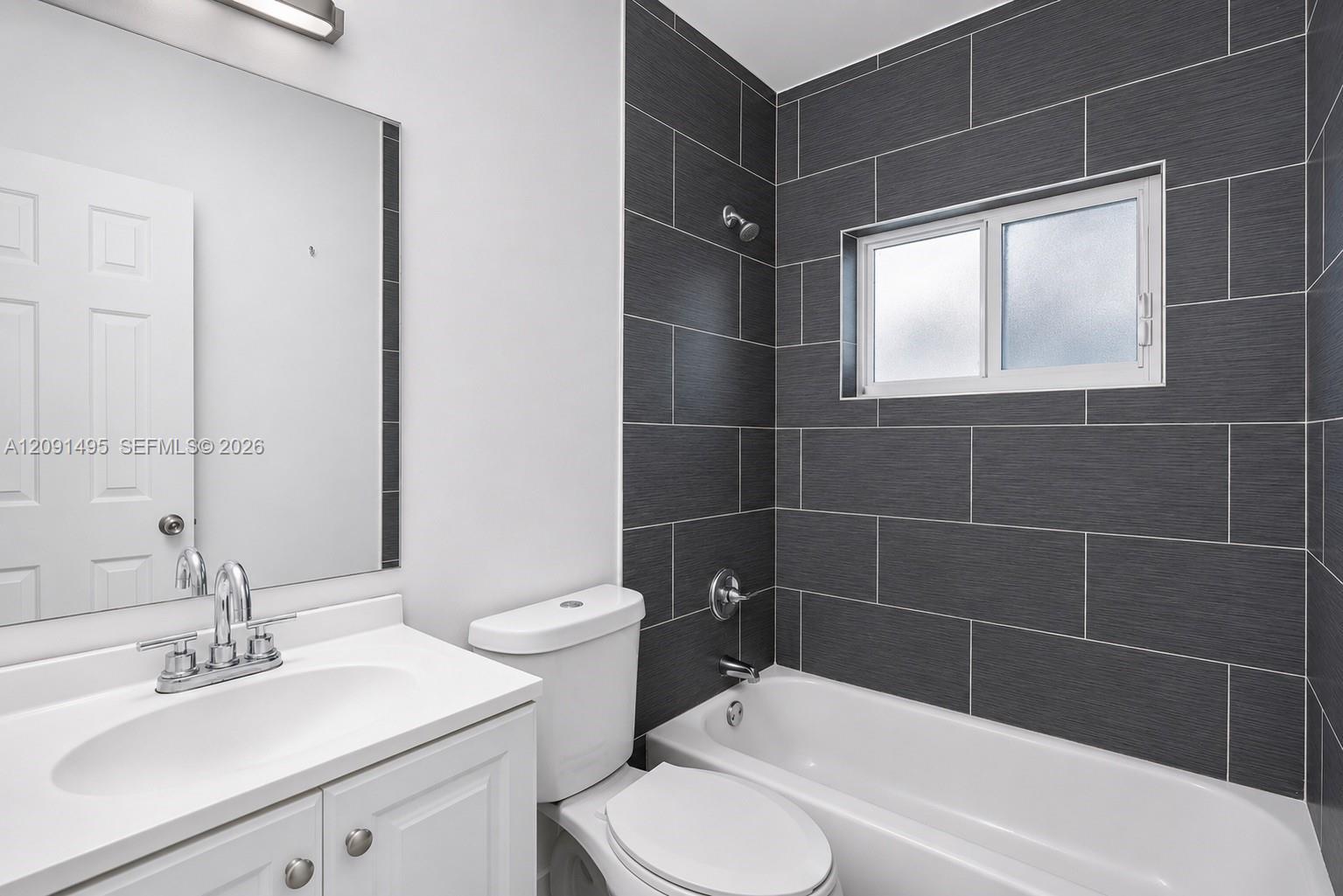 730 NE 128th St # 4, North Miami FL 33161 photo 3