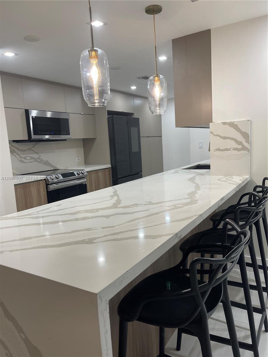 3000 NE 188th St # 402, Aventura FL 33180 photo 2