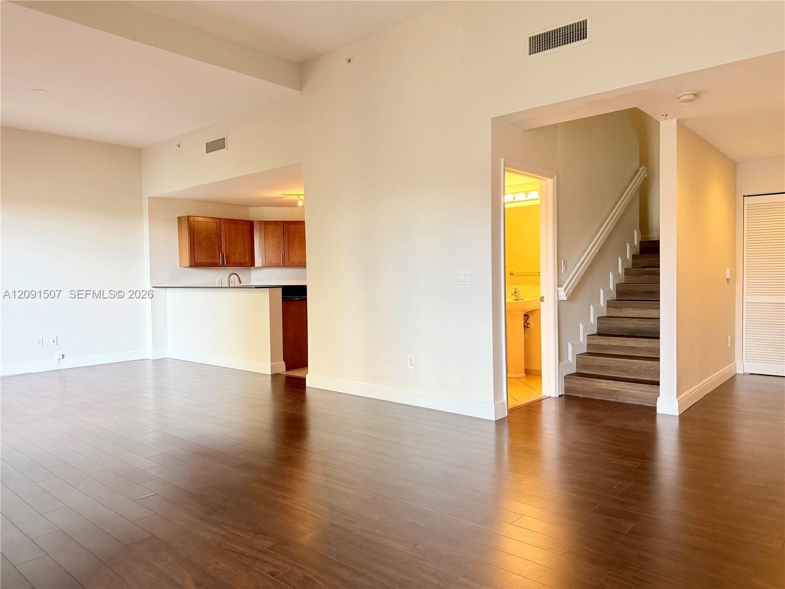 8390 SW 72nd Ave # 109, Miami FL 33143 photo 3