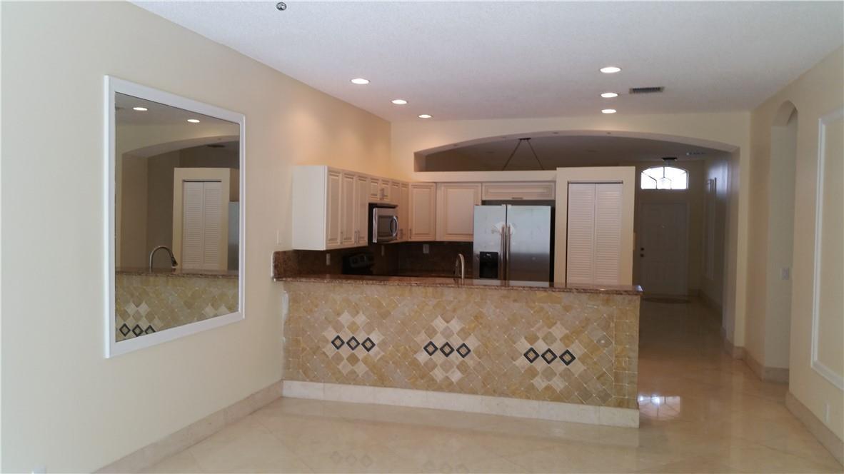 6908 NW 33RD Street, Margate FL 33063 photo 5