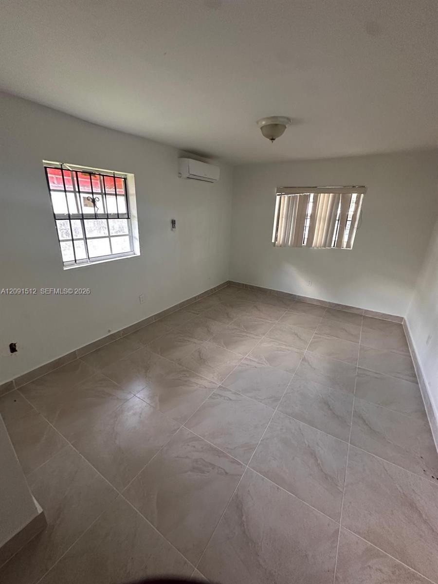 280 NW 100th St # 280, Miami FL 33150 photo 4