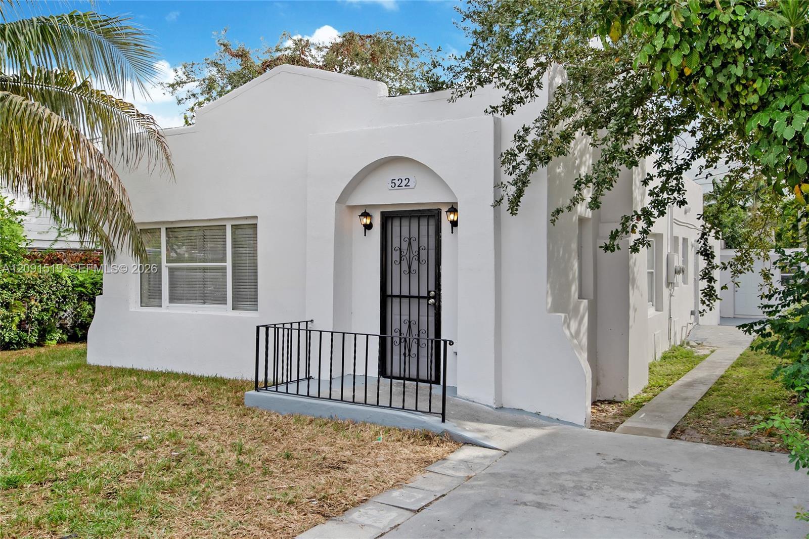 522 NW 47th Ter, Miami FL 33127