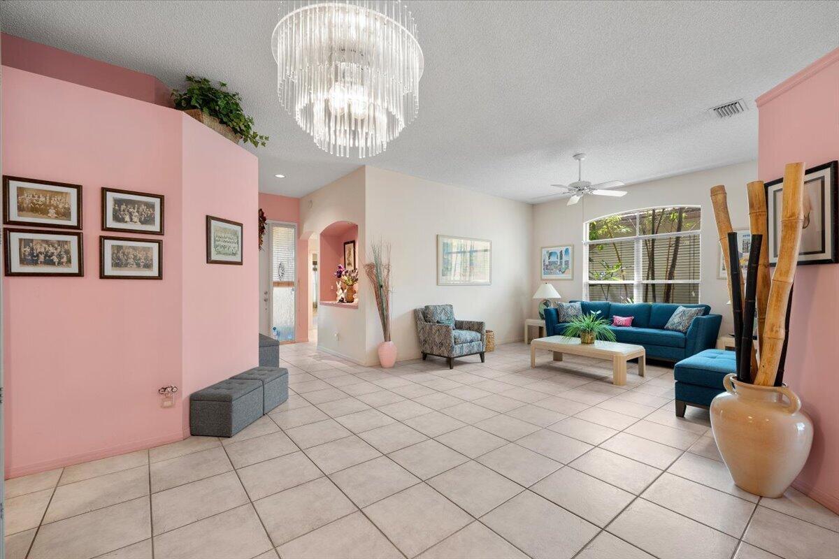 4150 Manor Forest Trail, Boynton Beach FL 33436 photo 5
