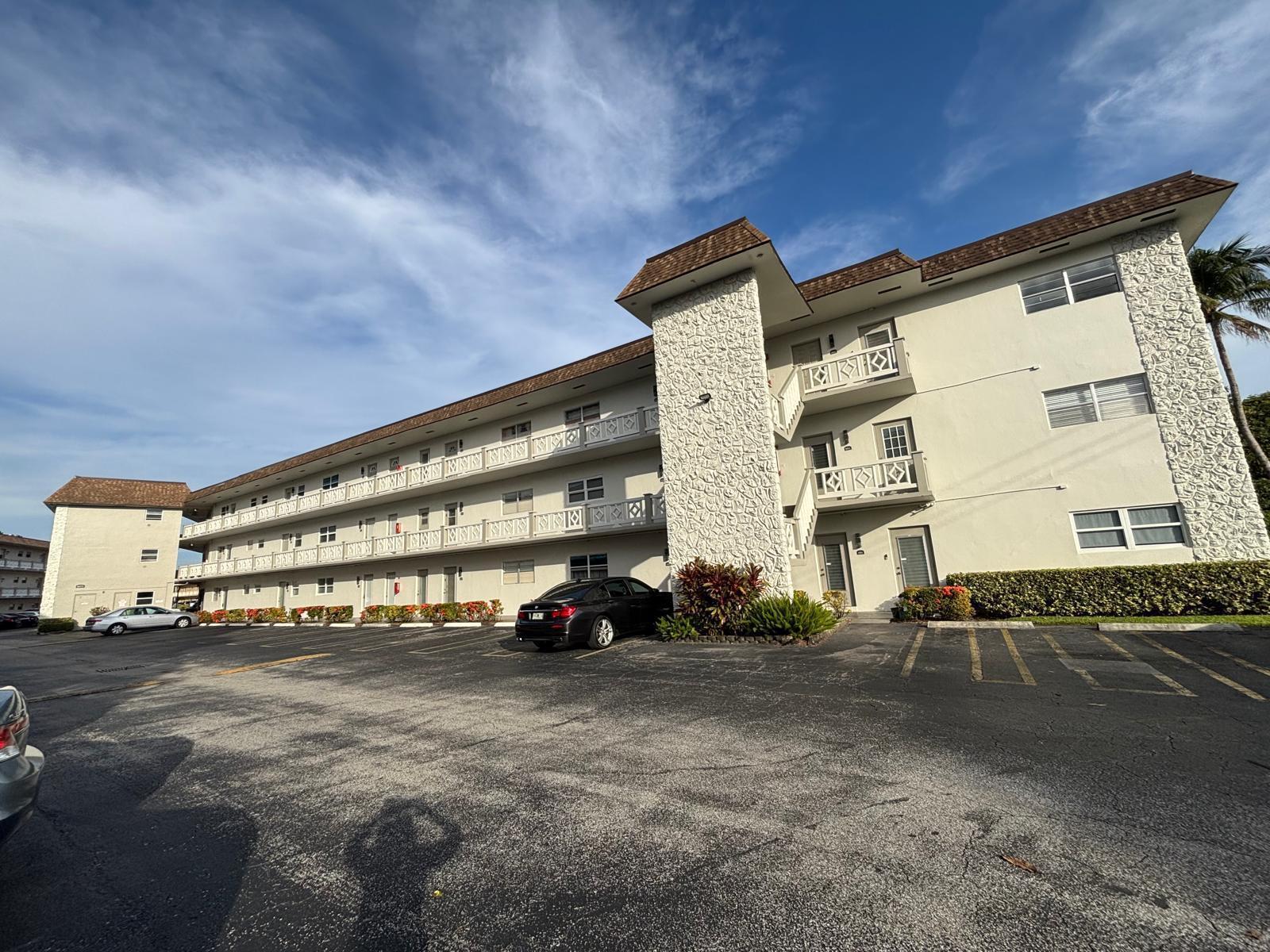 5171 W OAKLAND PARK Boulevard # 308, Lauderdale Lakes FL 33313 photo 3