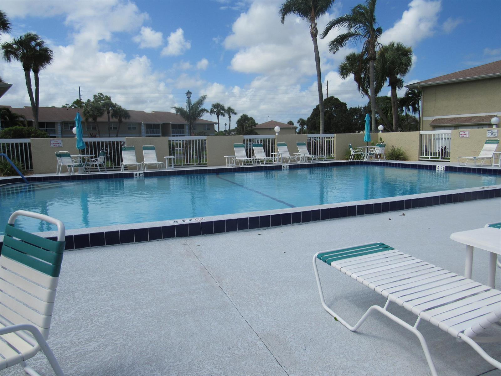 1537 SE Royal Green Circle # 202, Port St. Lucie FL 34952 photo 3
