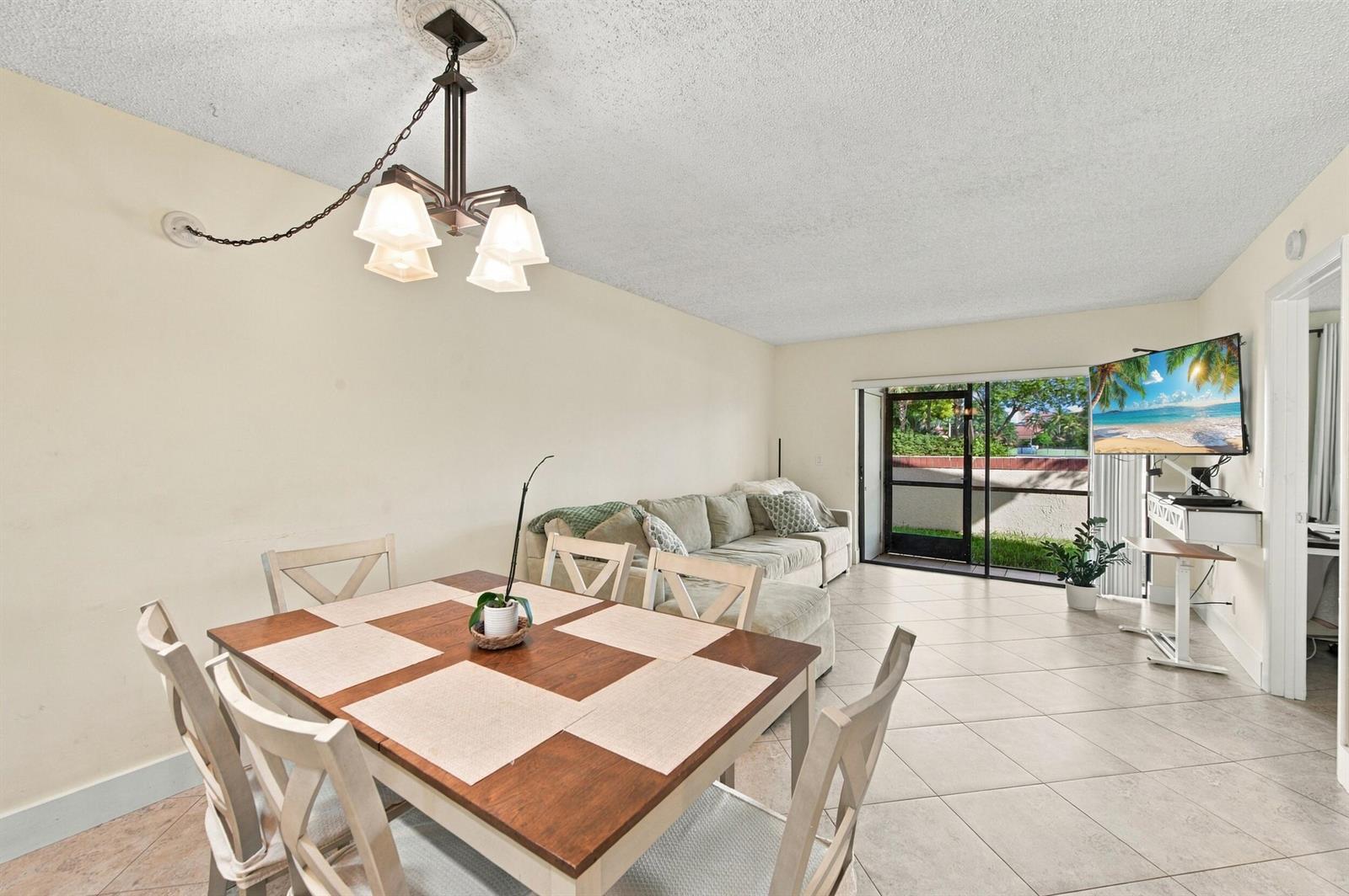 6585 Somerset Drive # 102, Boca Raton FL 33433 photo 5