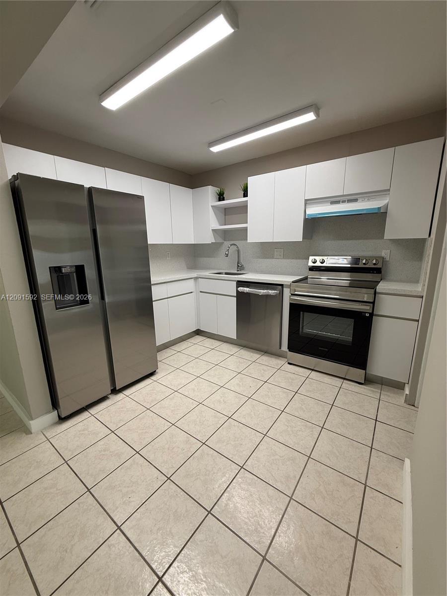 19433 SW 103rd Ct # 19433, Cutler Bay FL 33157 photo 5