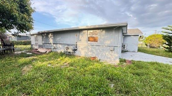 20500 NW 28th Ave, Miami Gardens FL 33056 photo 2