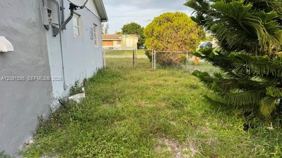 20500 NW 28th Ave, Miami Gardens FL 33056 photo 4