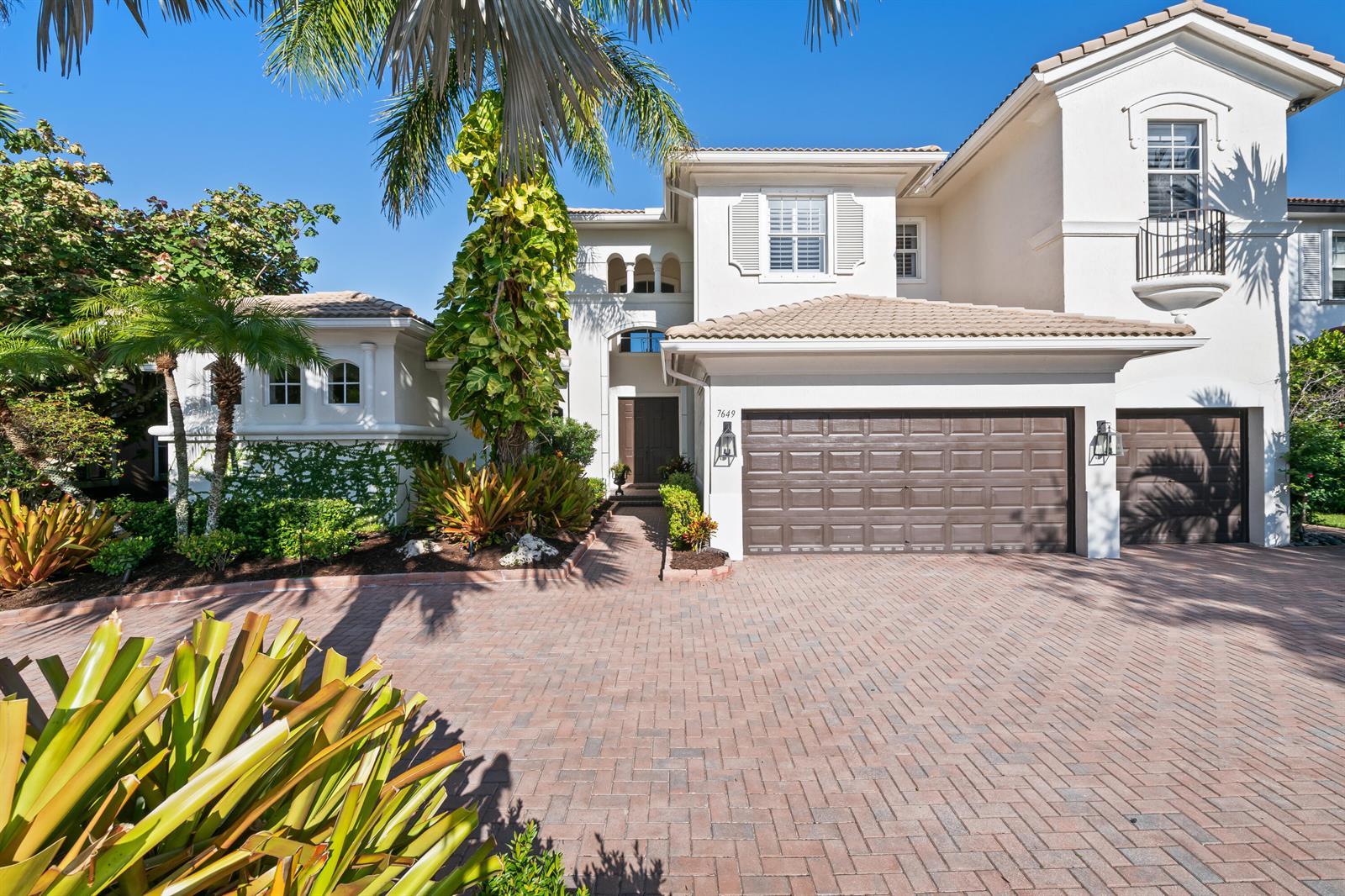 7649 NW 117TH Lane, Parkland FL 33076 photo 2