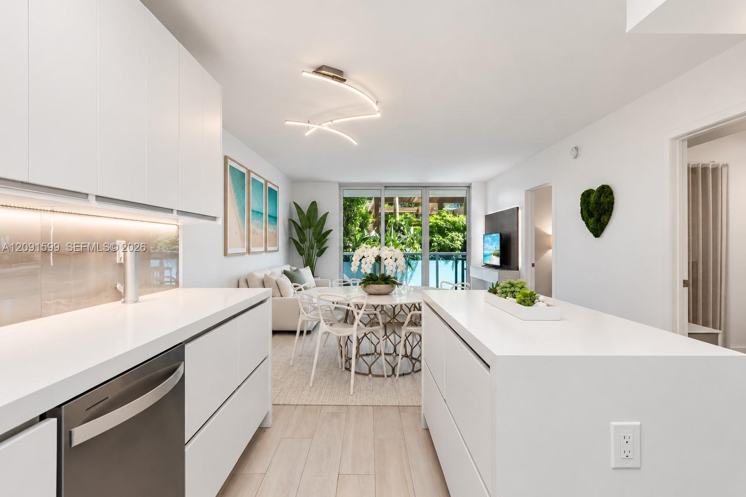 2301 Collins Ave # 318, Miami Beach FL 33139 photo 2